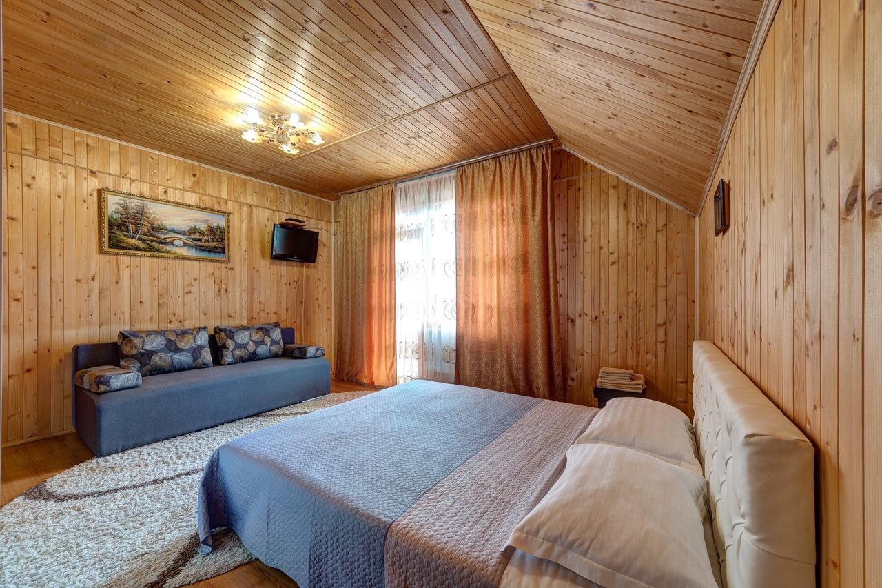 Guest House Velet Bukovel Exteriör bild